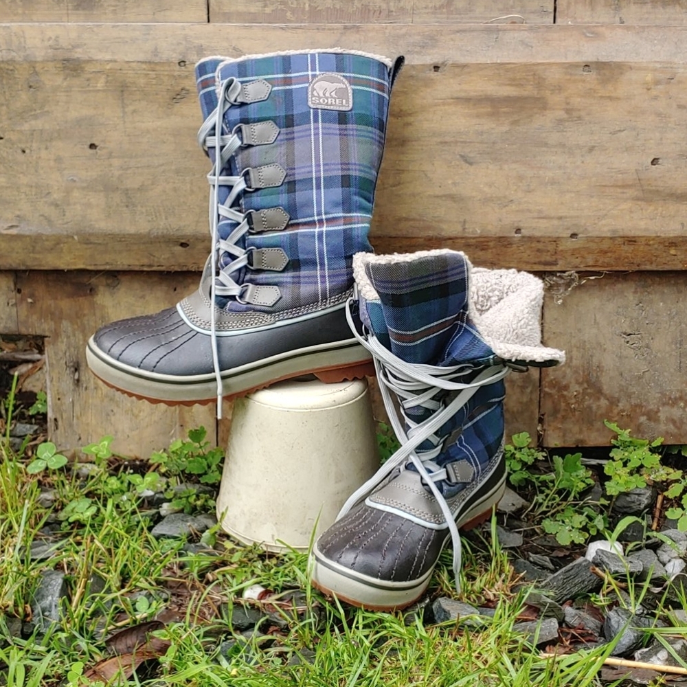 Snow Boots